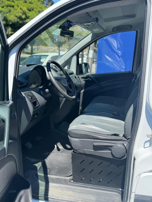 Mercedes-Benz Vito — foto 12 de 16