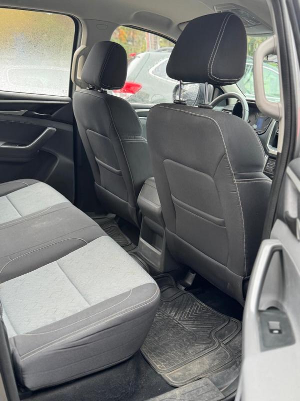 Maxus T60 — foto 12 de 13
