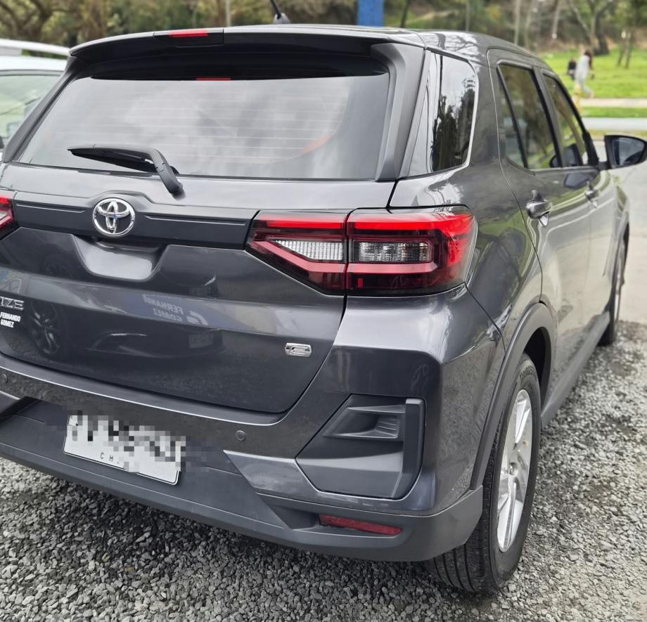 Toyota Raize — foto 11 de 15